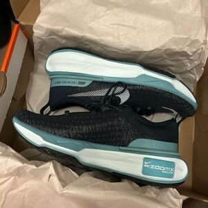 NWT Nike ZoomX Invincible Run in Black and Teal